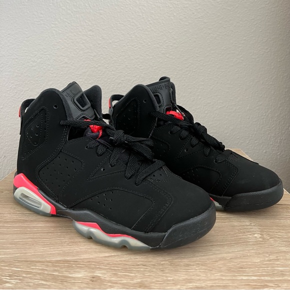 Jordan Other - Air Jordan 6 Retro Infrared Men’s Size 5.5 / Women’s 7
